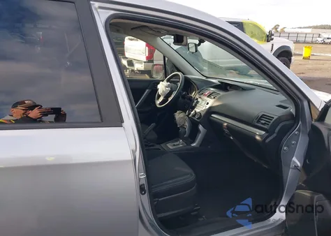 2014 Subaru Forester 2.5I из США, поврежденный, VIN JF2SJAAC8EH446489